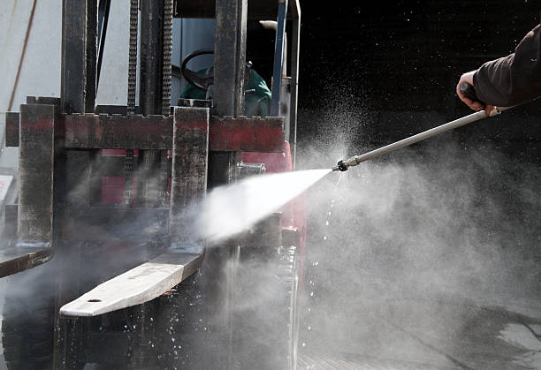 Best Oil and Grease Removal from Surfaces in Decordova, TX